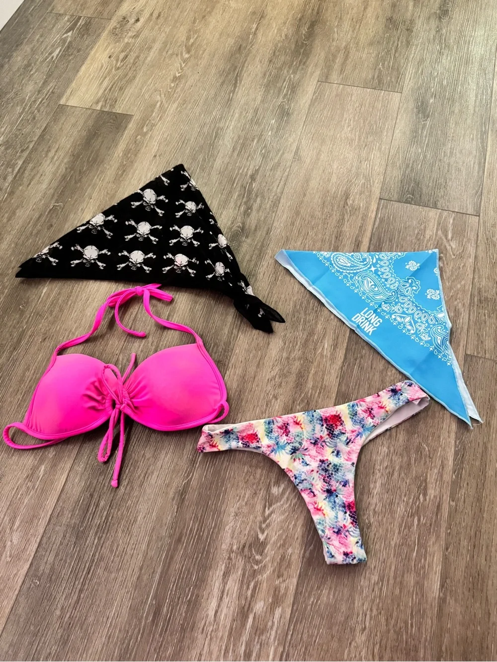 VENUS Hot Pink Tie-Front Bikini Top with Multicolor Floral Bottom